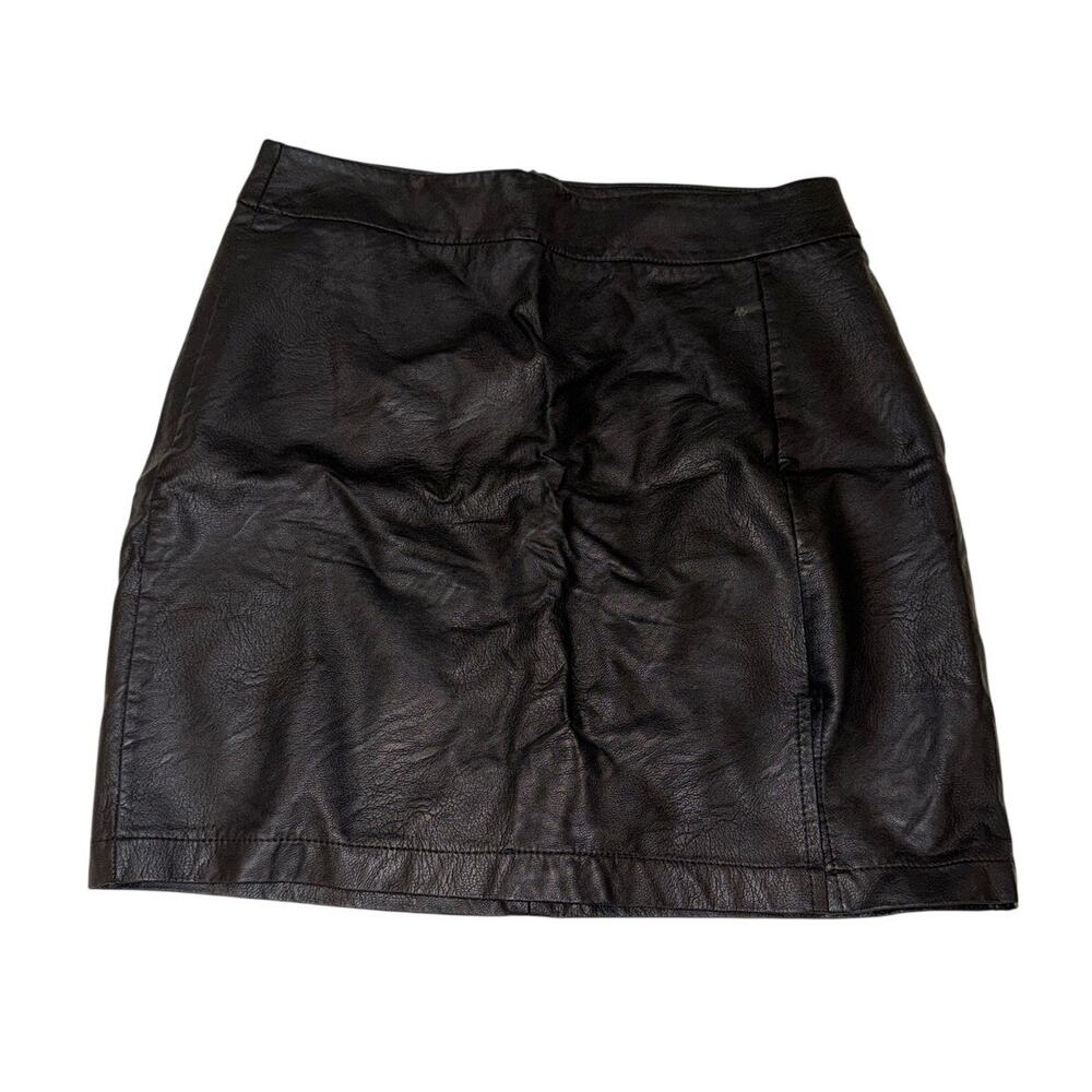 BooHoo Faux Leather Skirt Black